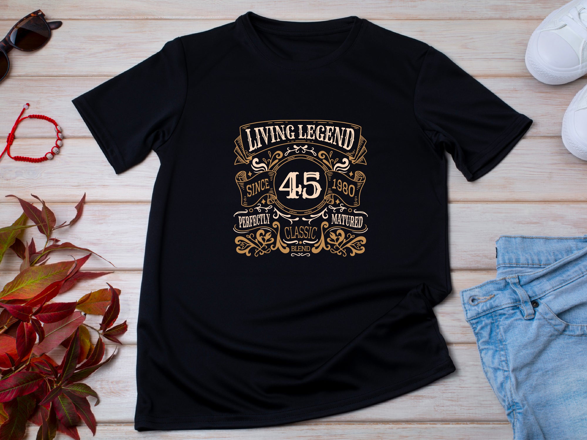 Living Legend 1980 - 45th Birthday T-Shirt, Perfectly Matured Classic Blend, Funny 45th Gift for Dad, 45th Gifts for Men, 45th T-Shirt