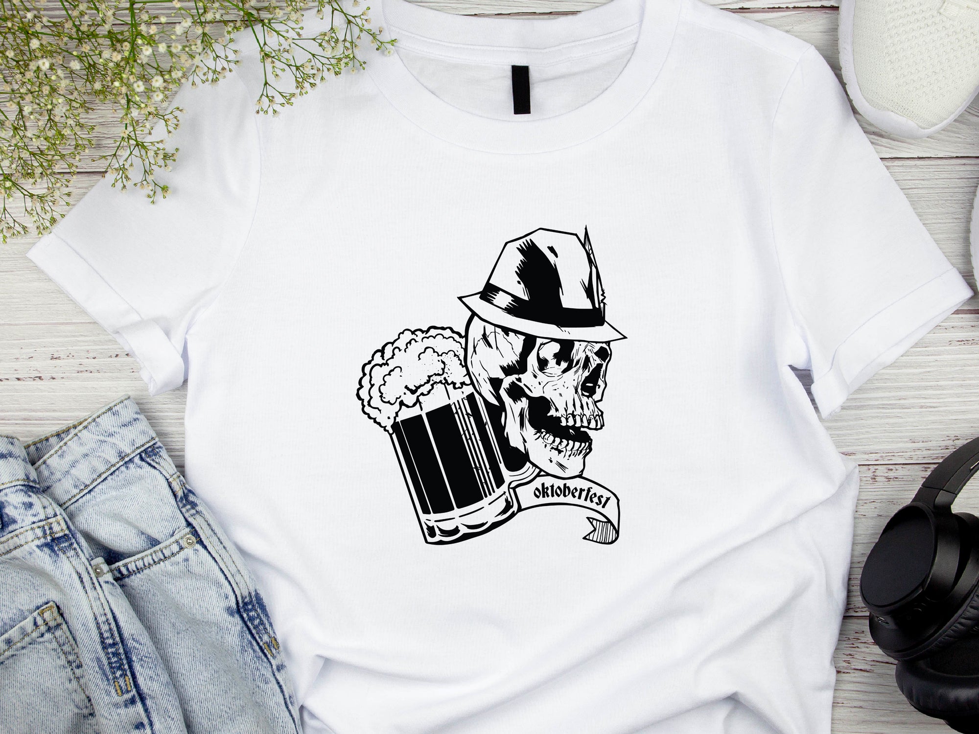 Modern Oktoberfest Shirt, Trendy Bavarian Tee for Women, Edgy Beer Festival Top, Alternative Dirndl T-Shirt, Munich Party Look