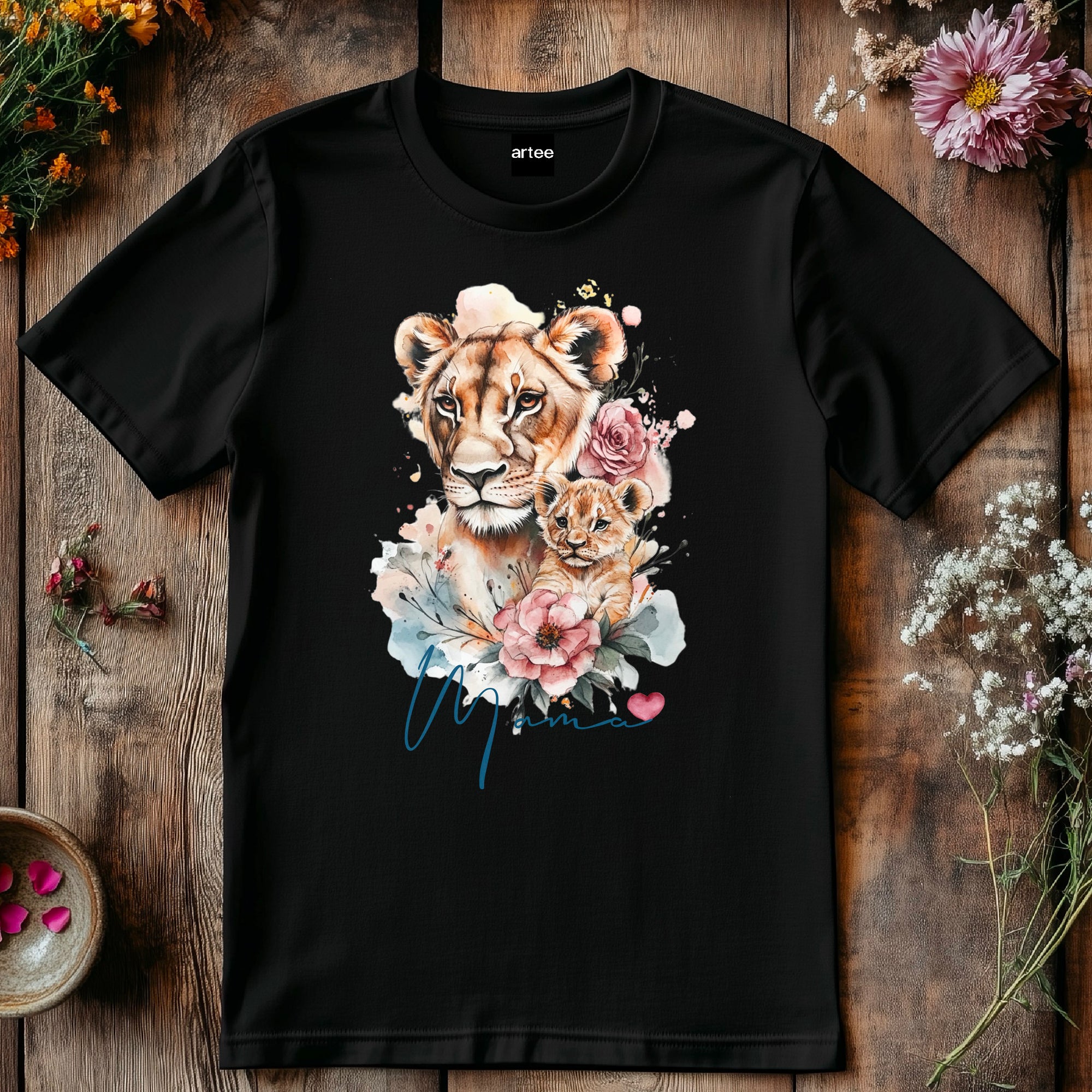 Mama lion watercolour T-shirt, lion and lioness shirt Tshirt, Mothers Day Shirt