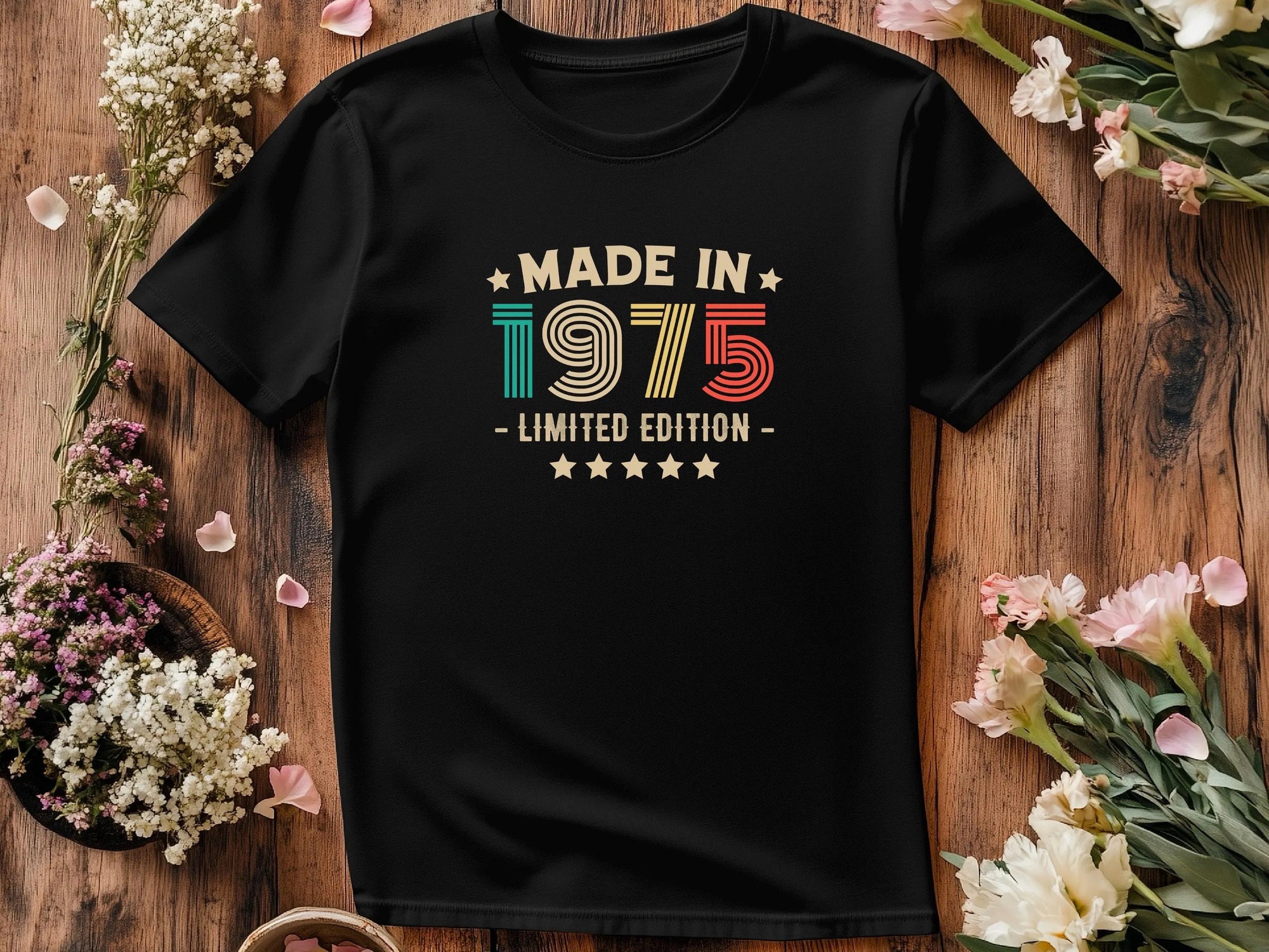 1975 50th Birthday T-Shirt | Funny 50th Gifts for Him, Gifts for Him | Classic 50th T-Shirt for Men