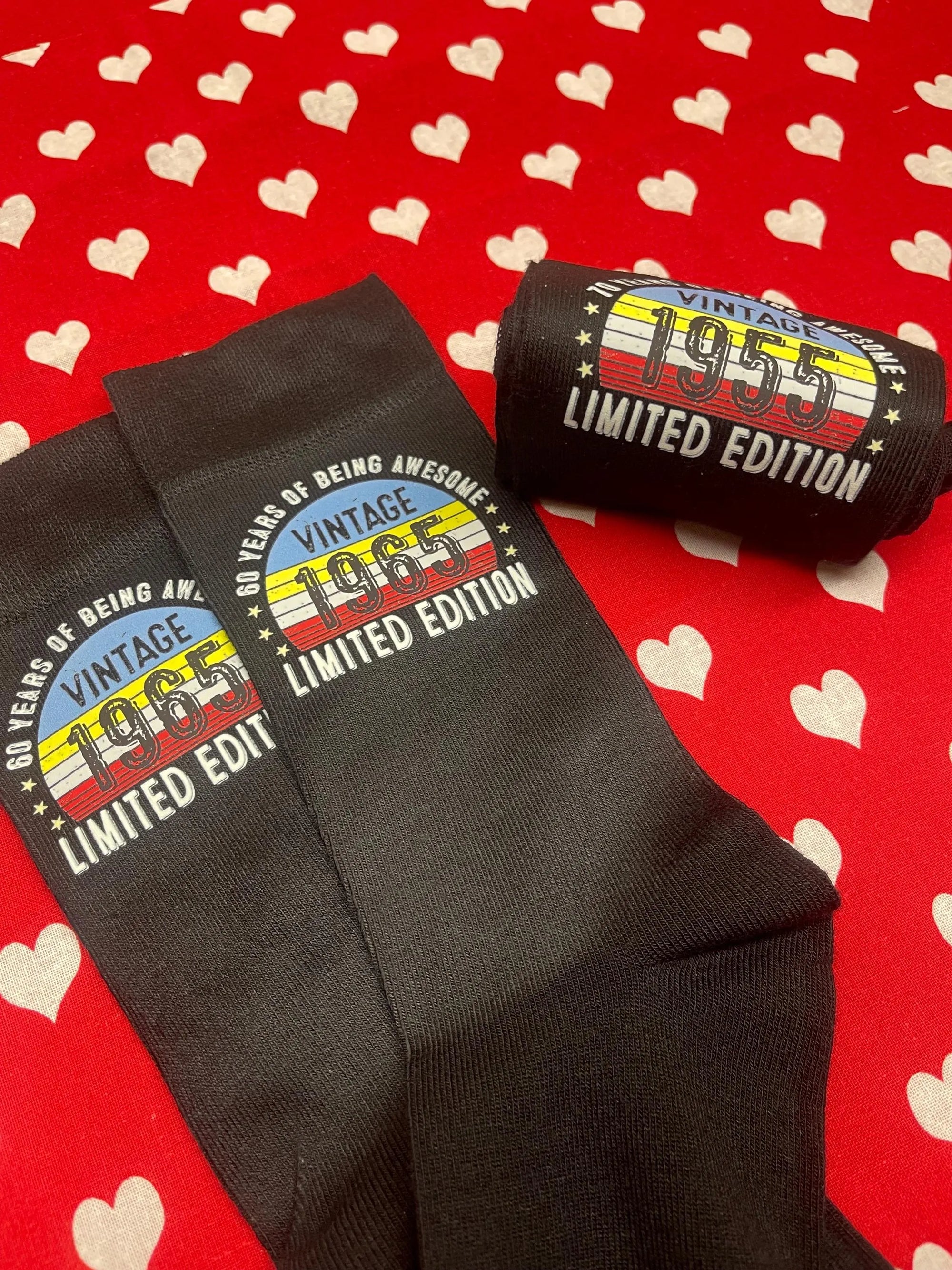 Socks 60th Birthday Gifts For Men Or Women Awesome Since 1965 60 Years Old